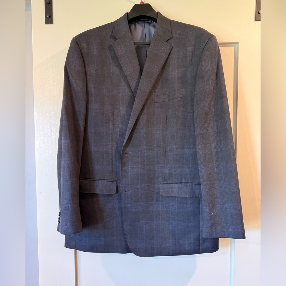 Men's Gray Plaid Blazer - Classic Tailored Jacket